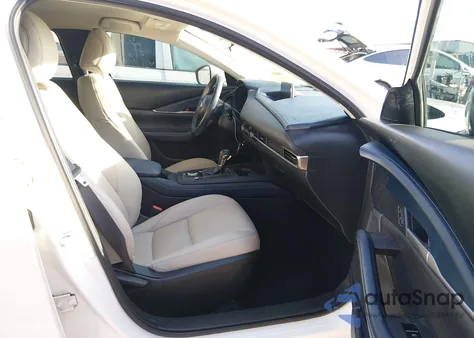 2020 Mazda Cx-30 Select Package z USA, uszkodzony, nr VIN 3MVDMACL4LM130462